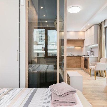 סופיה M&M Modern & Multifunctional One Bedroom Apartment By Flat Mаnager מראה חיצוני תמונה